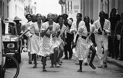  Caribbean-Cuban folkloric dance to Aragón